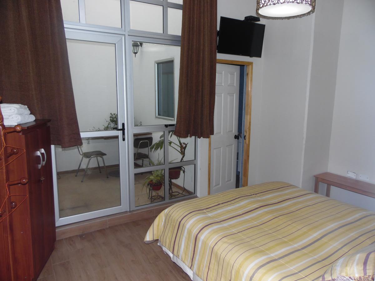 Hotel Sierra Bella Santiago Kültér fotó